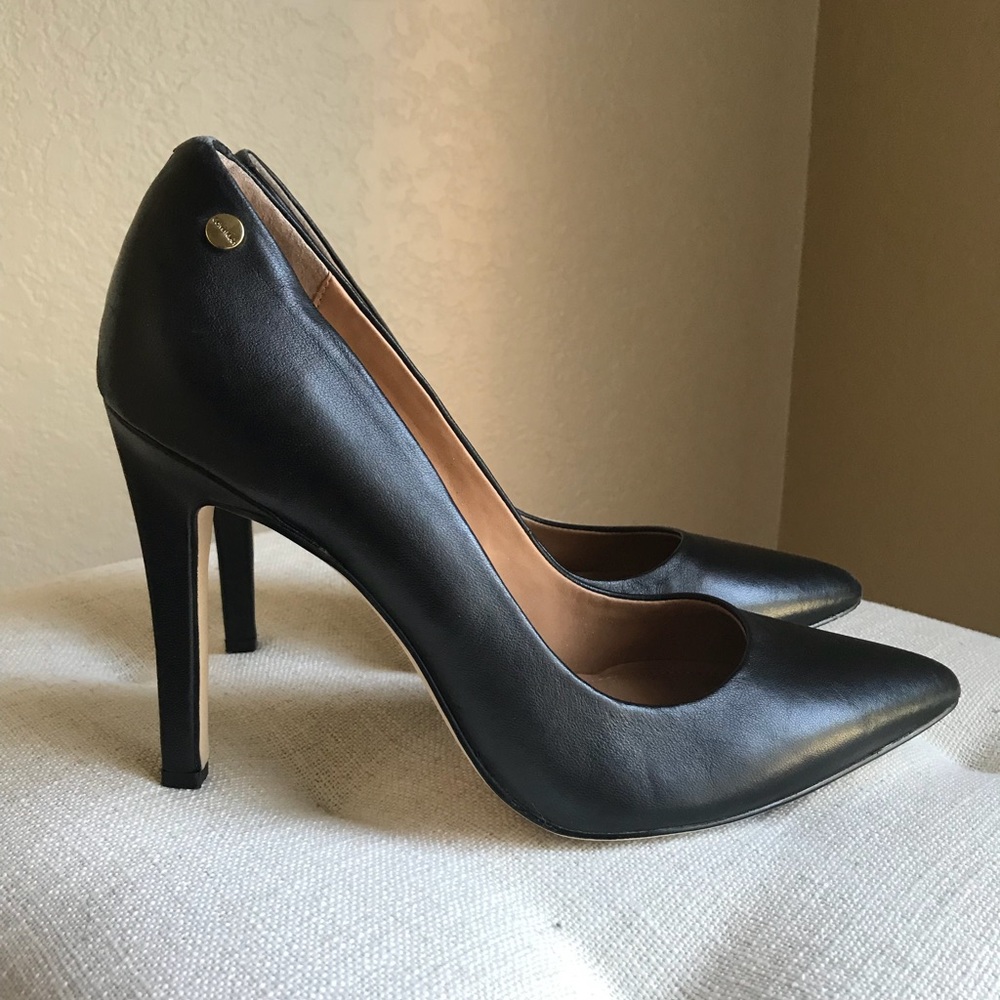Calvin Klein Black Leather Pumps